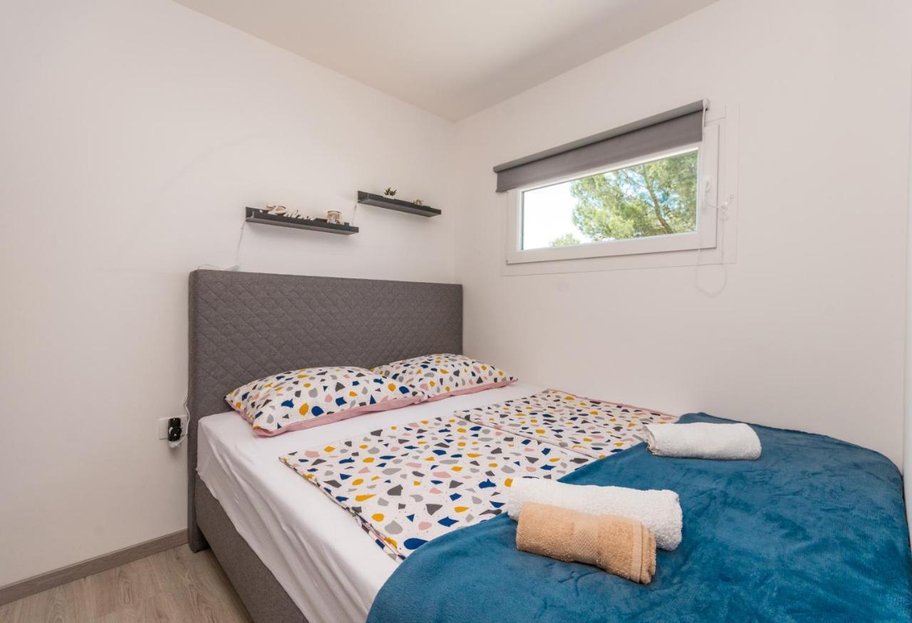 Mobile House Mm Villa Biograd Na Moru Dış mekan fotoğraf
